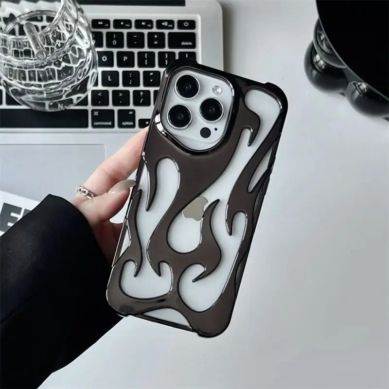 Funda 3D con Diseño de Llamas – Estilo Hollow Antigolpes para iPhone