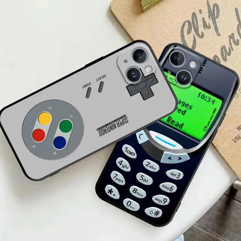 Funda Retro con Diseño de Cámara y Juegos – Carcasa para iPhone 13, 12, 11, Pro, Max, y Mini - Carcasas Moviles